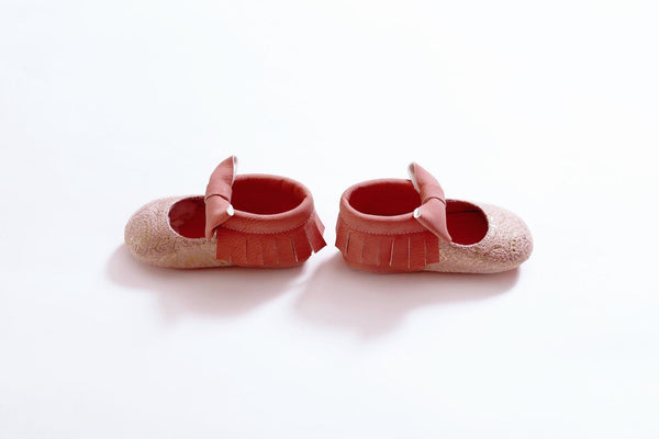 Fringe Bow Flats